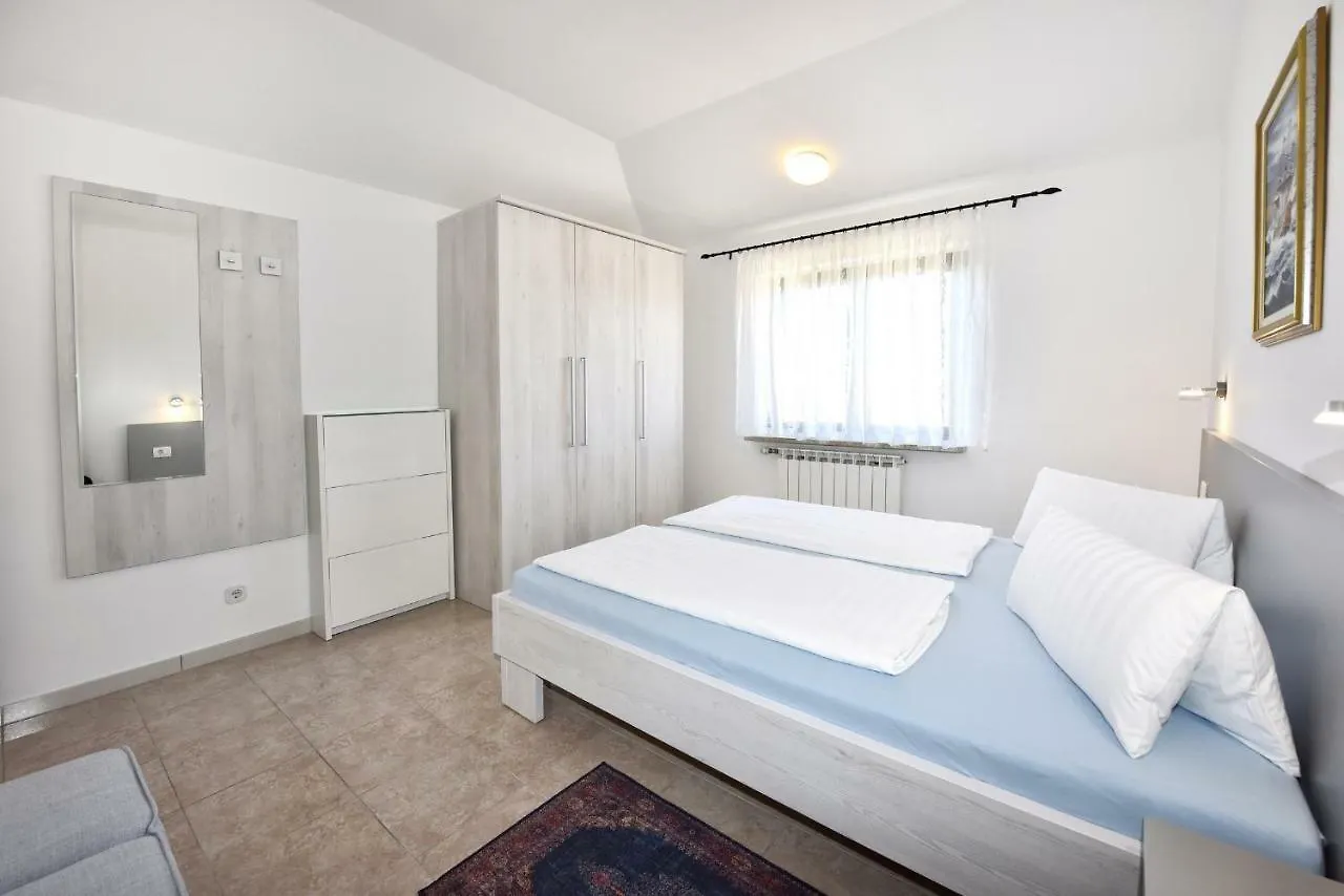 Appartement Ferienwohnungen Erika Poreč